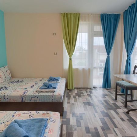 Kazlarov Guest House Kiten  Εξωτερικό φωτογραφία