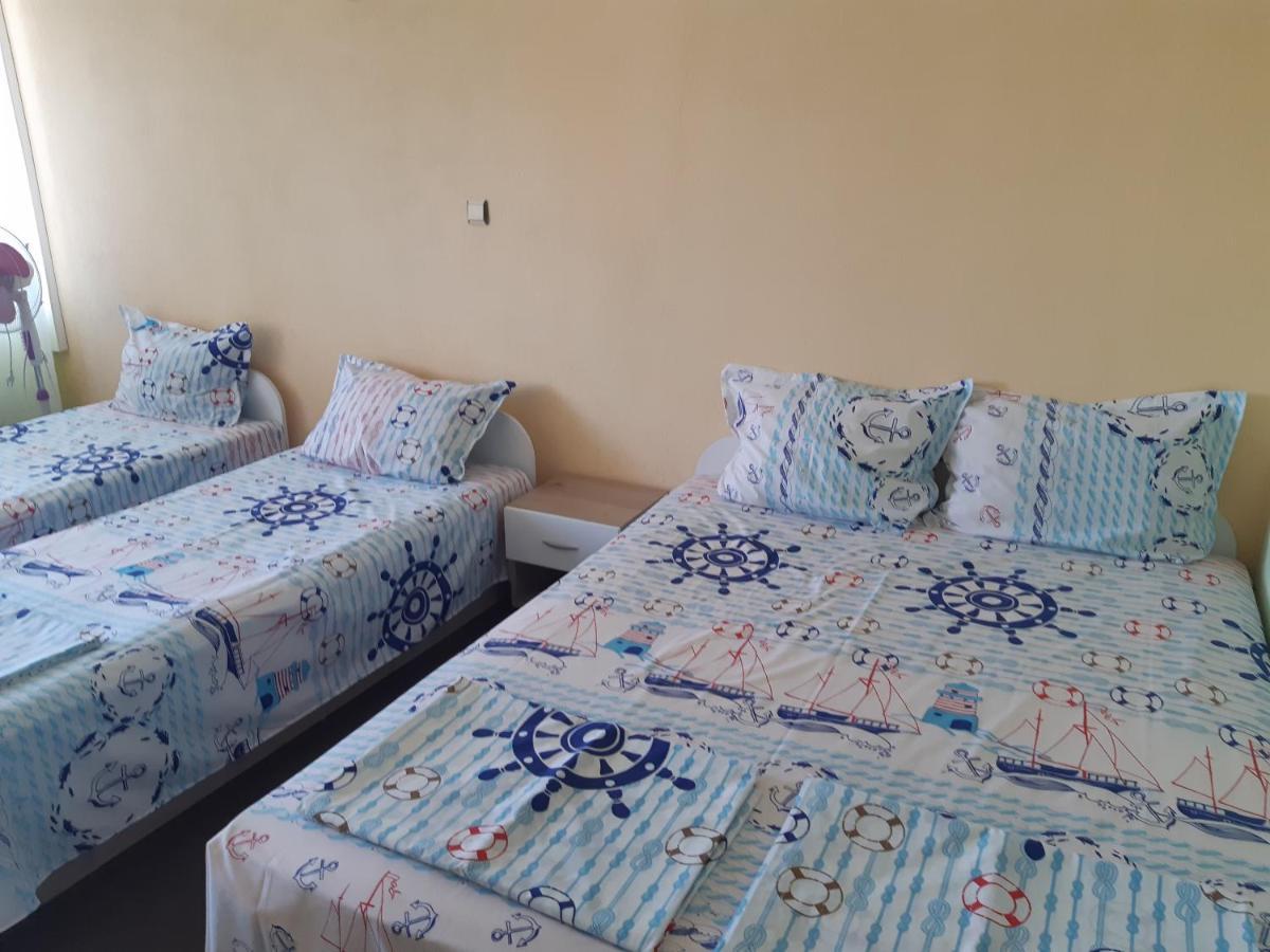 Kazlarov Guest House Kiten  Εξωτερικό φωτογραφία