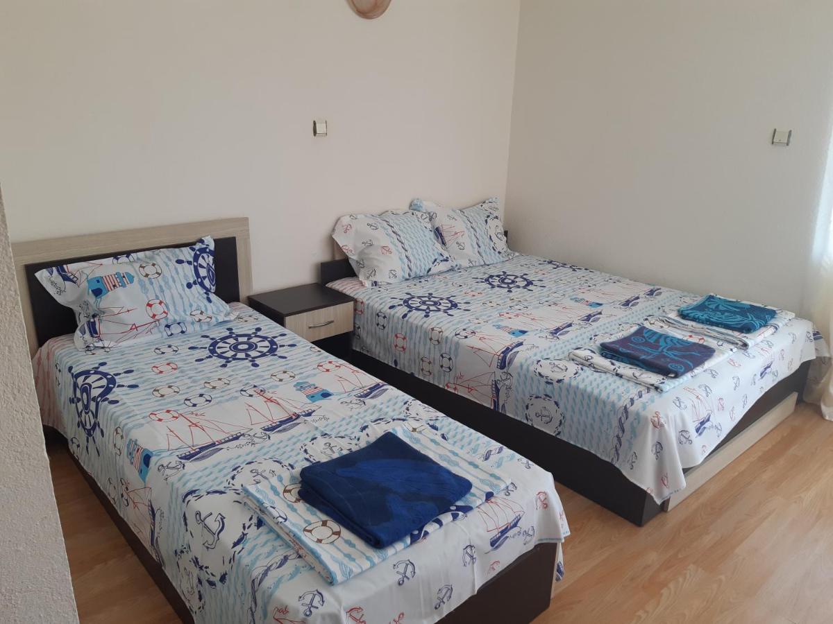 Kazlarov Guest House Kiten  Εξωτερικό φωτογραφία