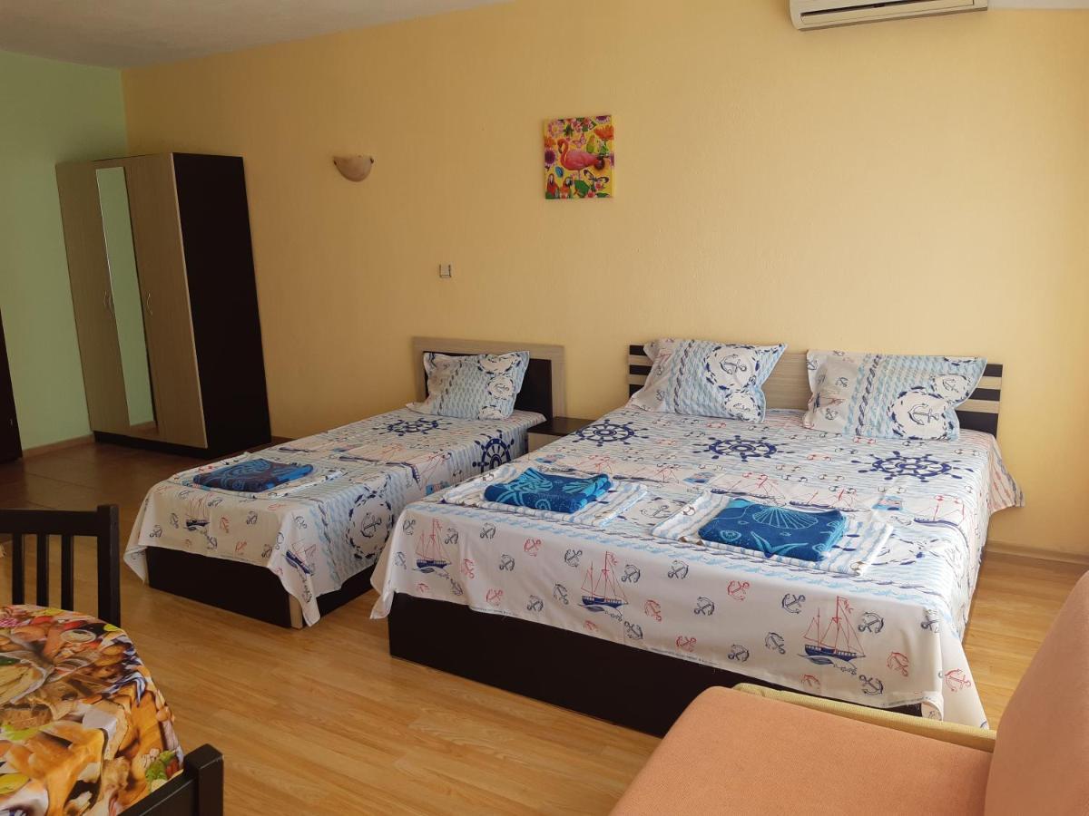 Kazlarov Guest House Kiten  Εξωτερικό φωτογραφία