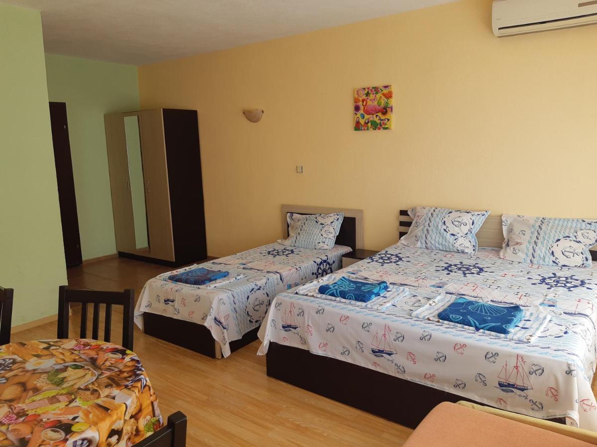 Kazlarov Guest House Kiten  Εξωτερικό φωτογραφία