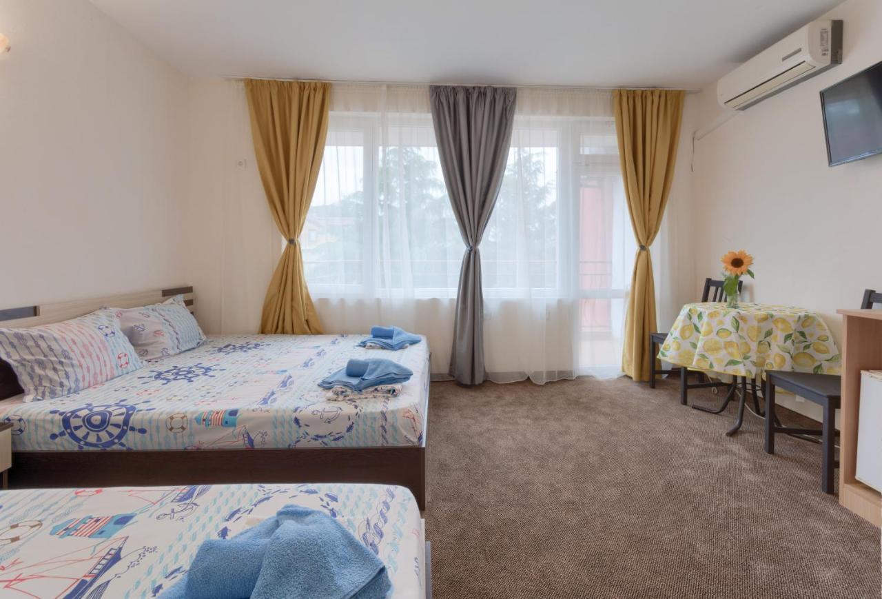 Kazlarov Guest House Kiten  Εξωτερικό φωτογραφία