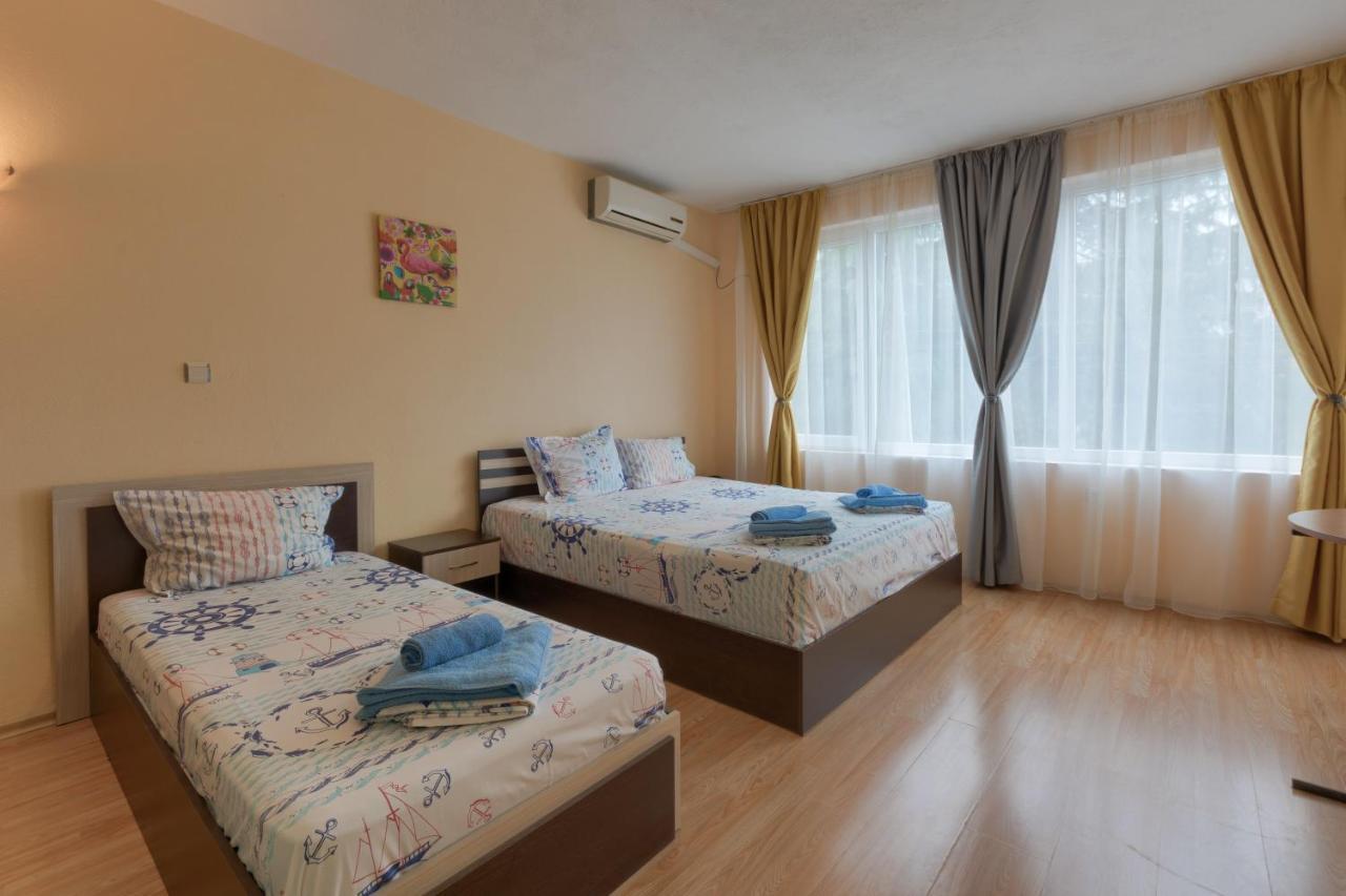 Kazlarov Guest House Kiten  Εξωτερικό φωτογραφία