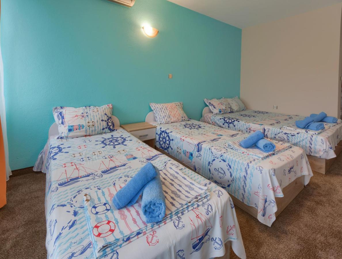 Kazlarov Guest House Kiten  Εξωτερικό φωτογραφία