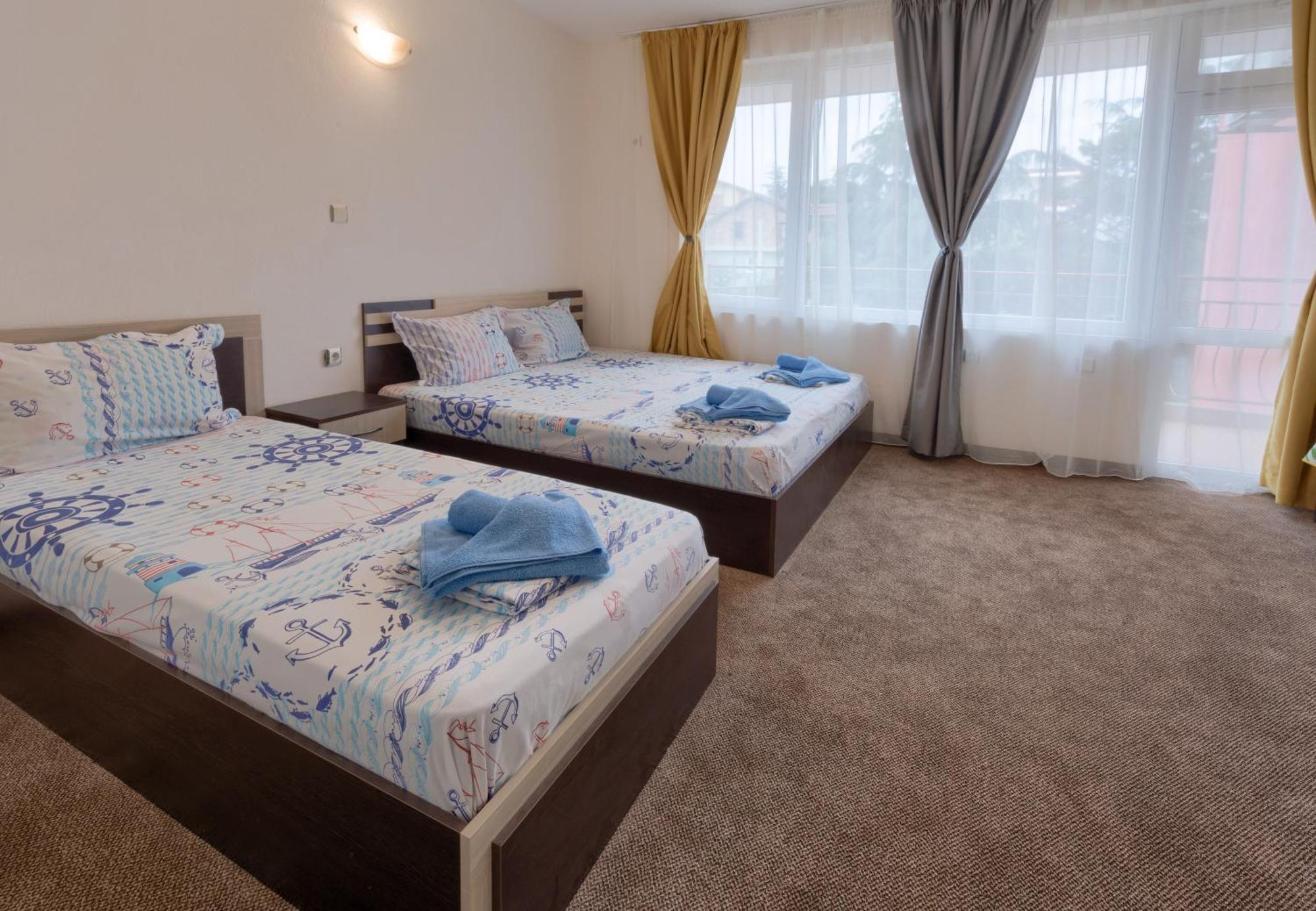 Kazlarov Guest House Kiten  Εξωτερικό φωτογραφία