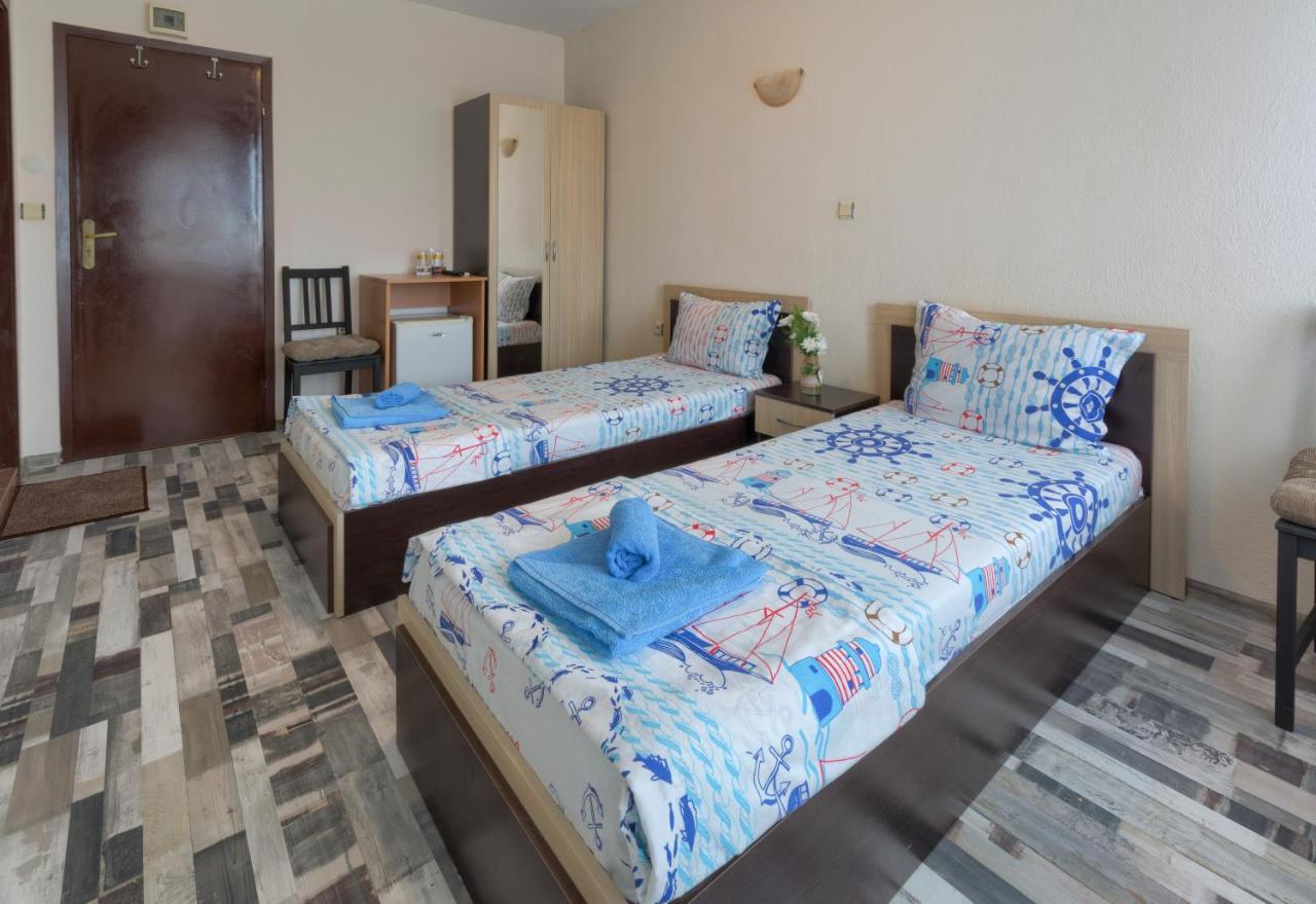 Kazlarov Guest House Kiten  Εξωτερικό φωτογραφία