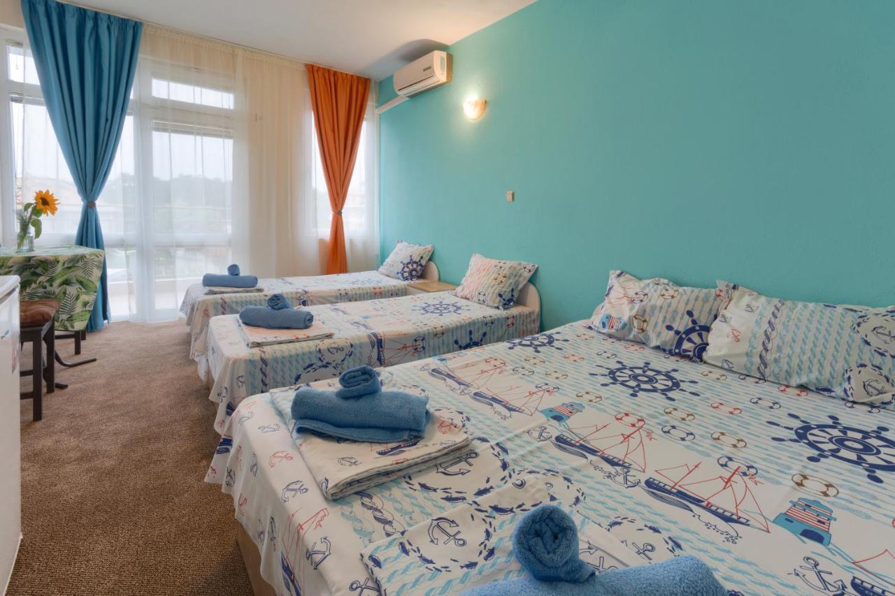 Kazlarov Guest House Kiten  Εξωτερικό φωτογραφία