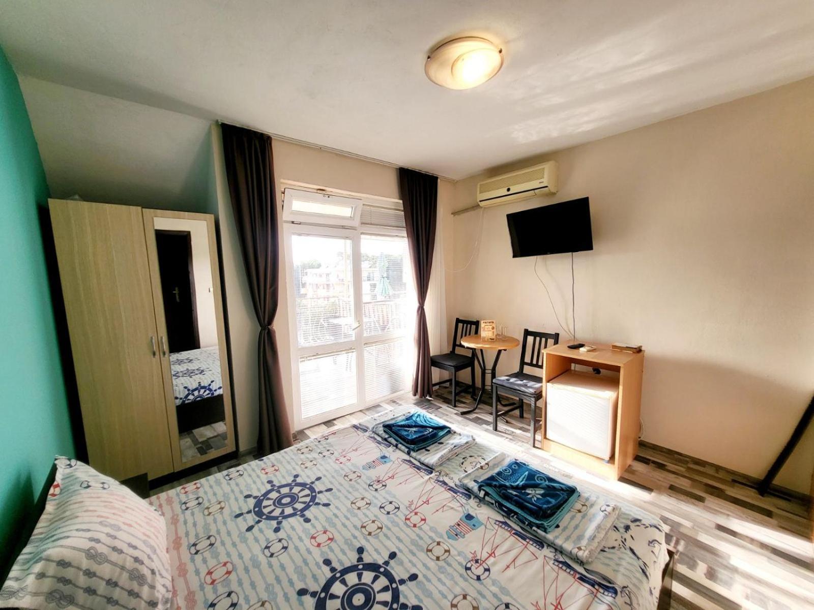 Kazlarov Guest House Kiten  Εξωτερικό φωτογραφία