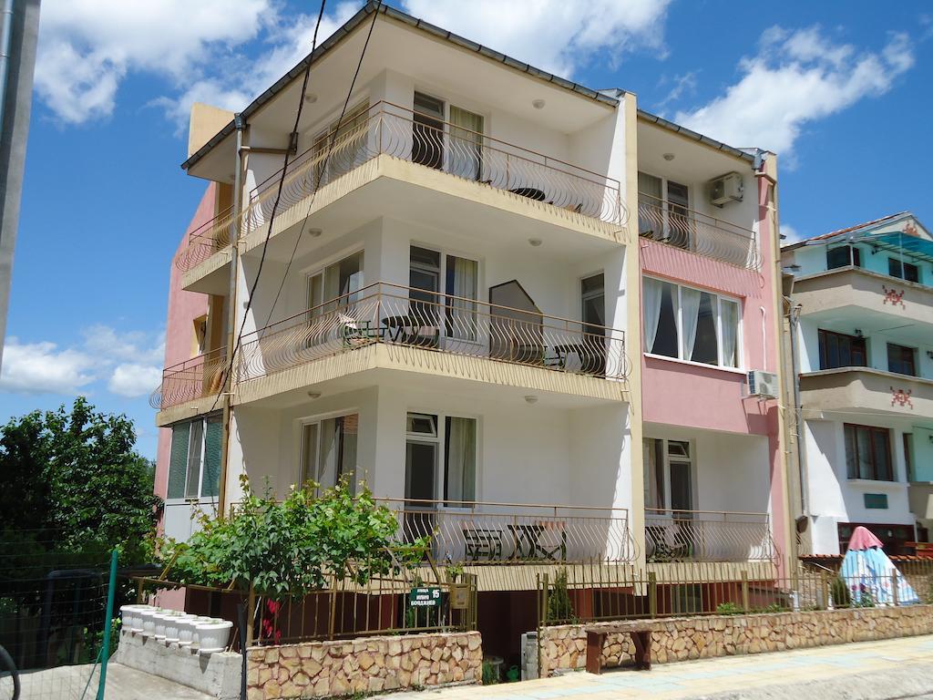 Kazlarov Guest House Kiten  Εξωτερικό φωτογραφία