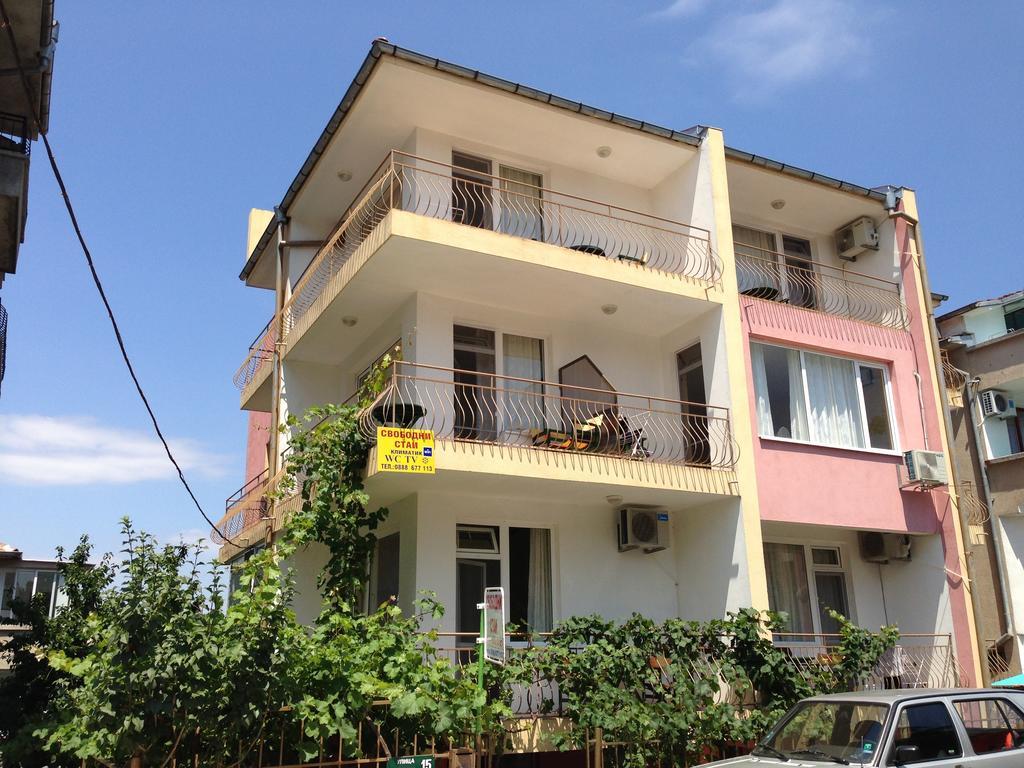 Kazlarov Guest House Kiten  Εξωτερικό φωτογραφία